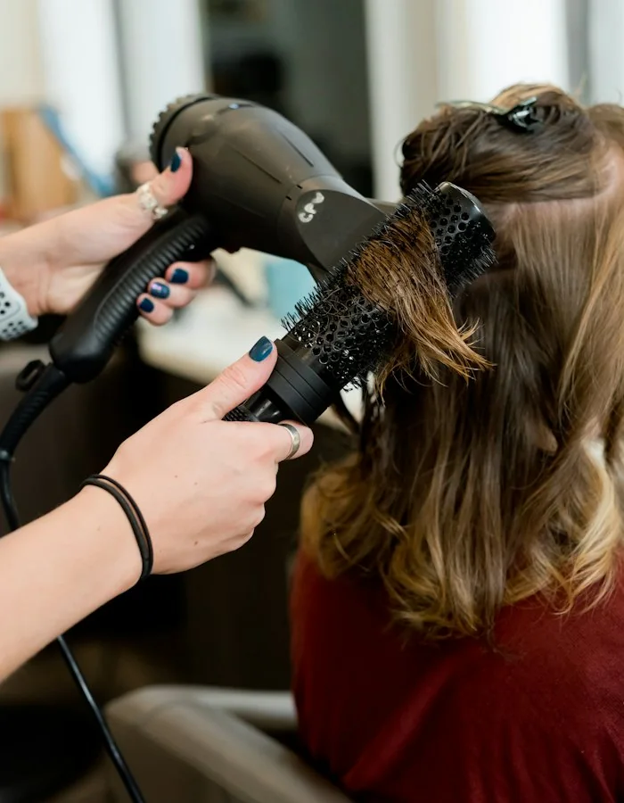 Escova e finalização do cabelo